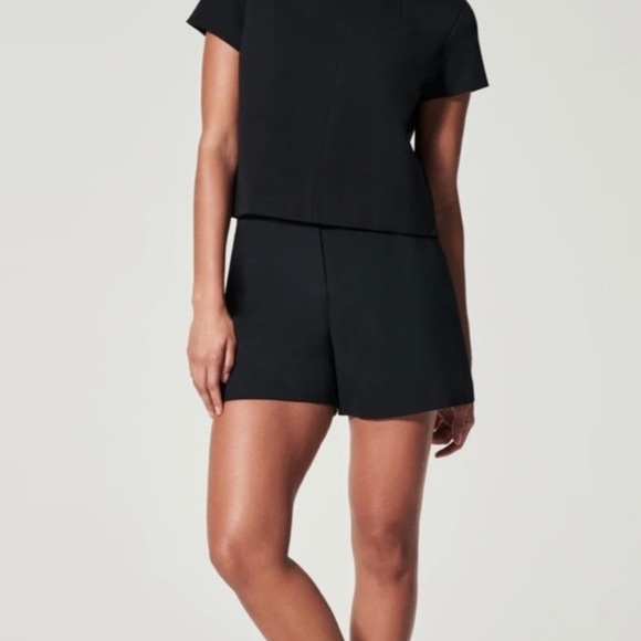 SPANX The Perfect A- Line Black Short‎ Size 2XL NEW - Picture 1 of 9